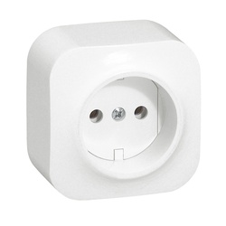 Розетка о/у Quteo 782210, 1 гнездо, б/з, белая